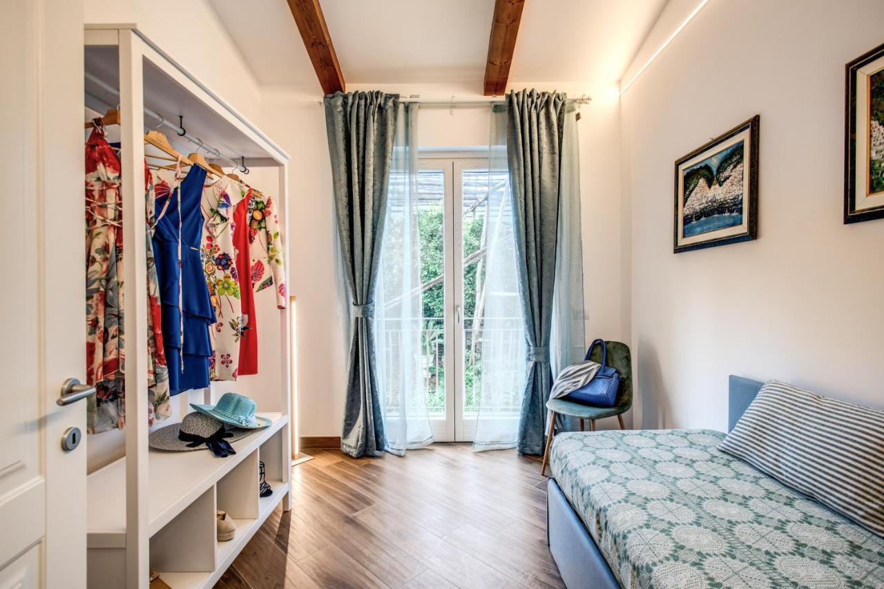 Chez Marie' - Modern Apartment In Countryside Sorrento Eksteriør billede